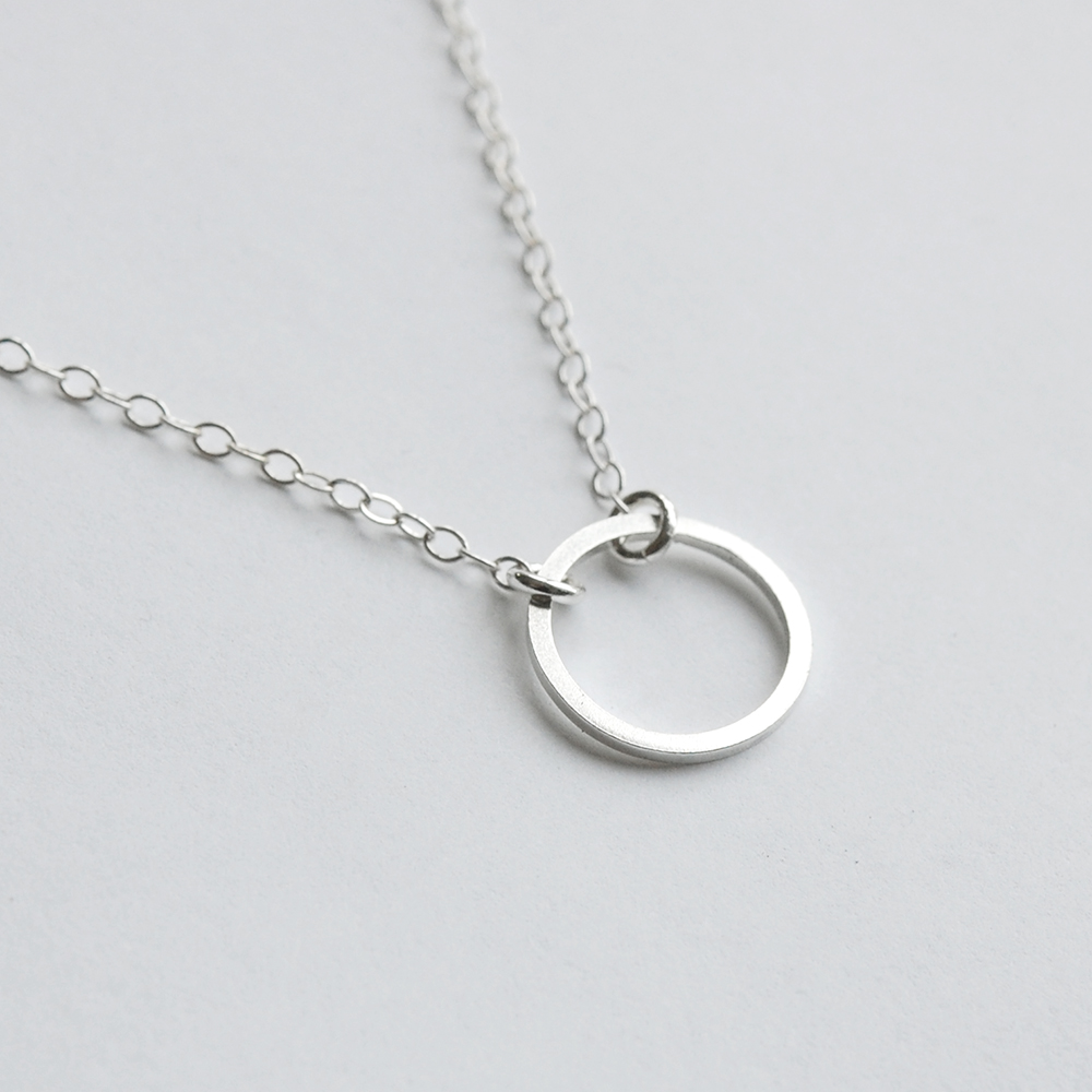 Simple Circle Necklace