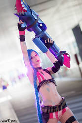 Ae as Jinx from league of Legends