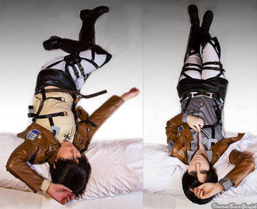 Ecchi Time XD - Eren x Rivaille - SnK Cosplay