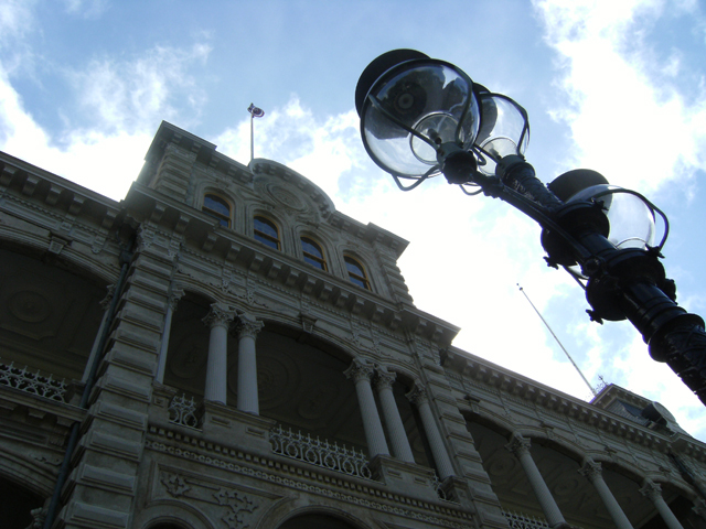 'Iolani Palace Up Close