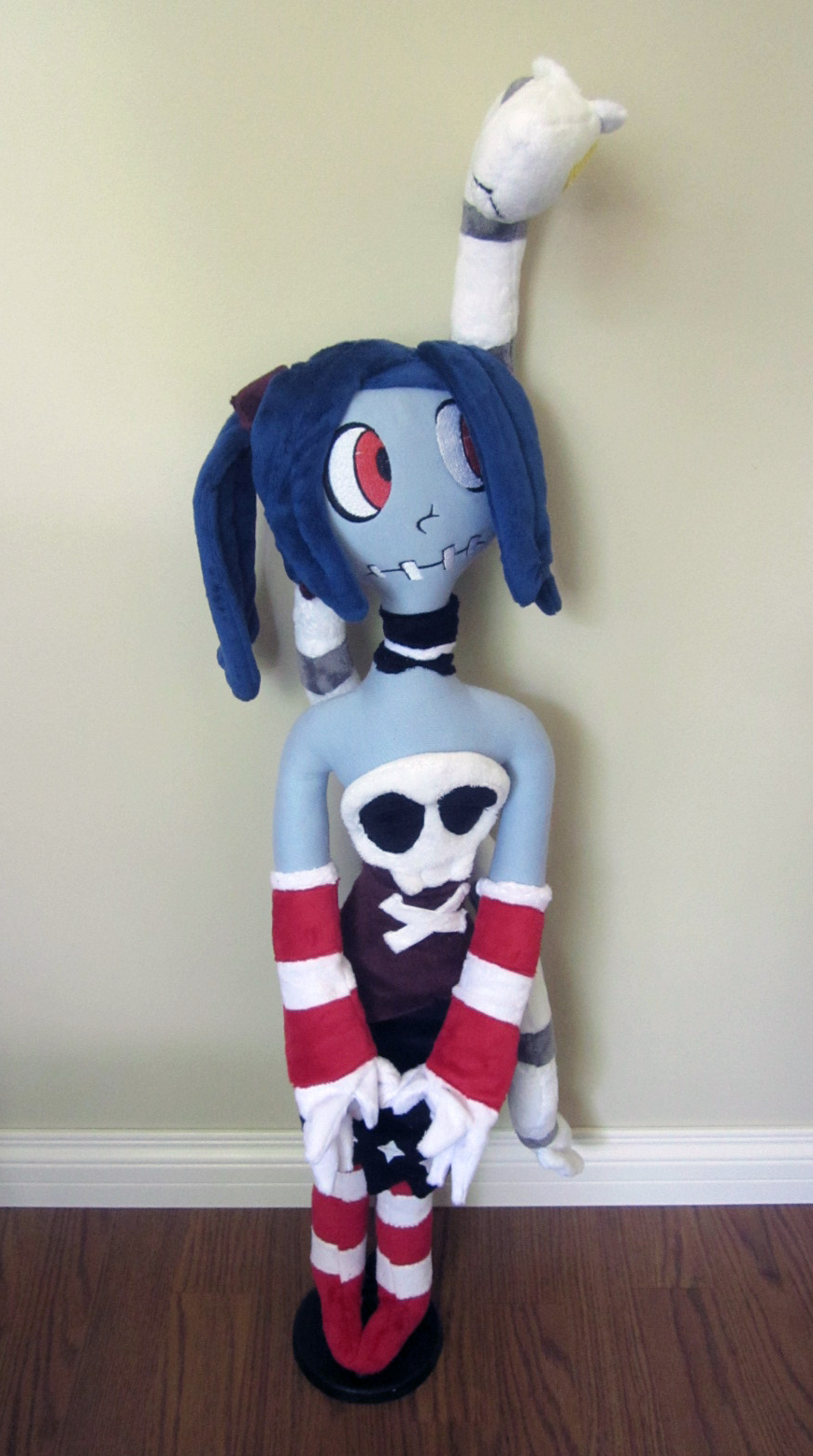 Squigly Plushie (Skullgirls)