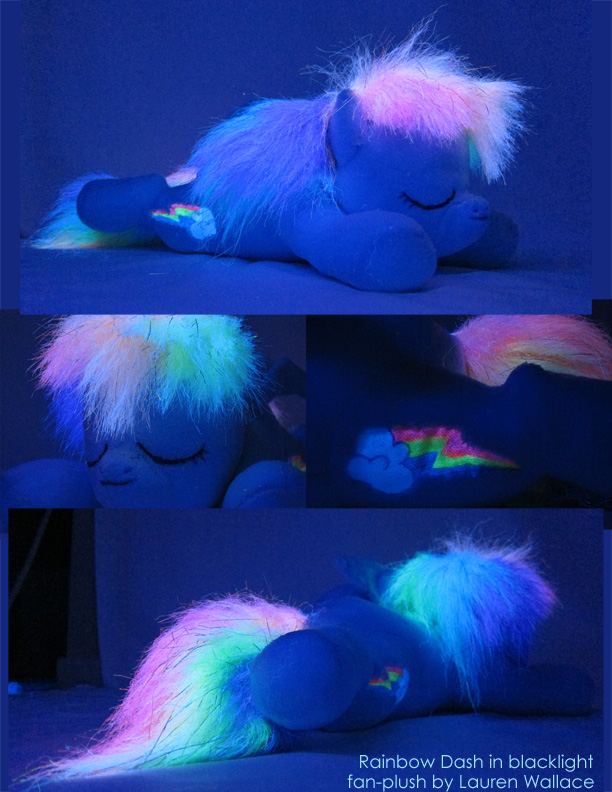 Sleepy Rainbow Dash Plushie 3