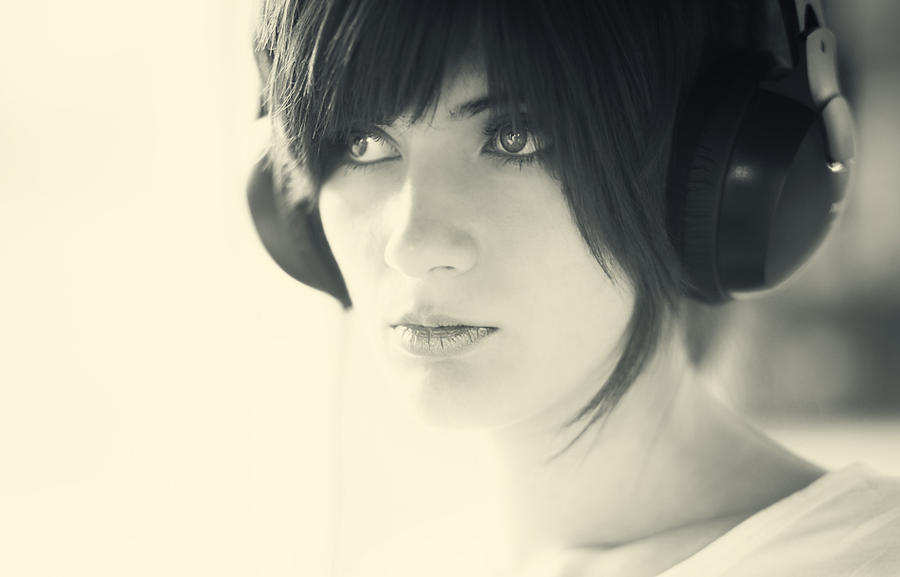 feel the beat 2 by PortraitOfaLife
