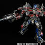 XT_DotM Optimus Prime Custom Bot_In Img_12