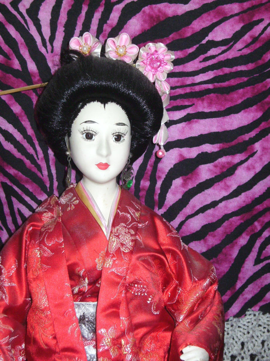 geisha doll