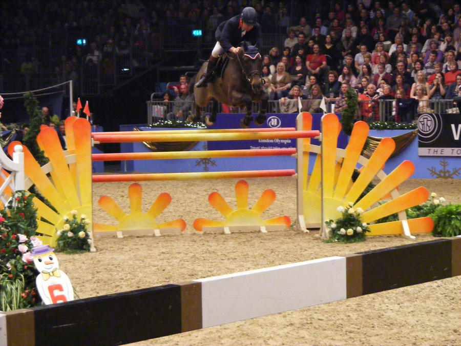 Olympia Showjumping by Steffie86 on DeviantArt