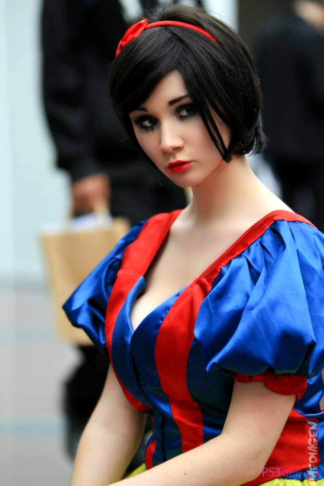 cosplay sexy snow white