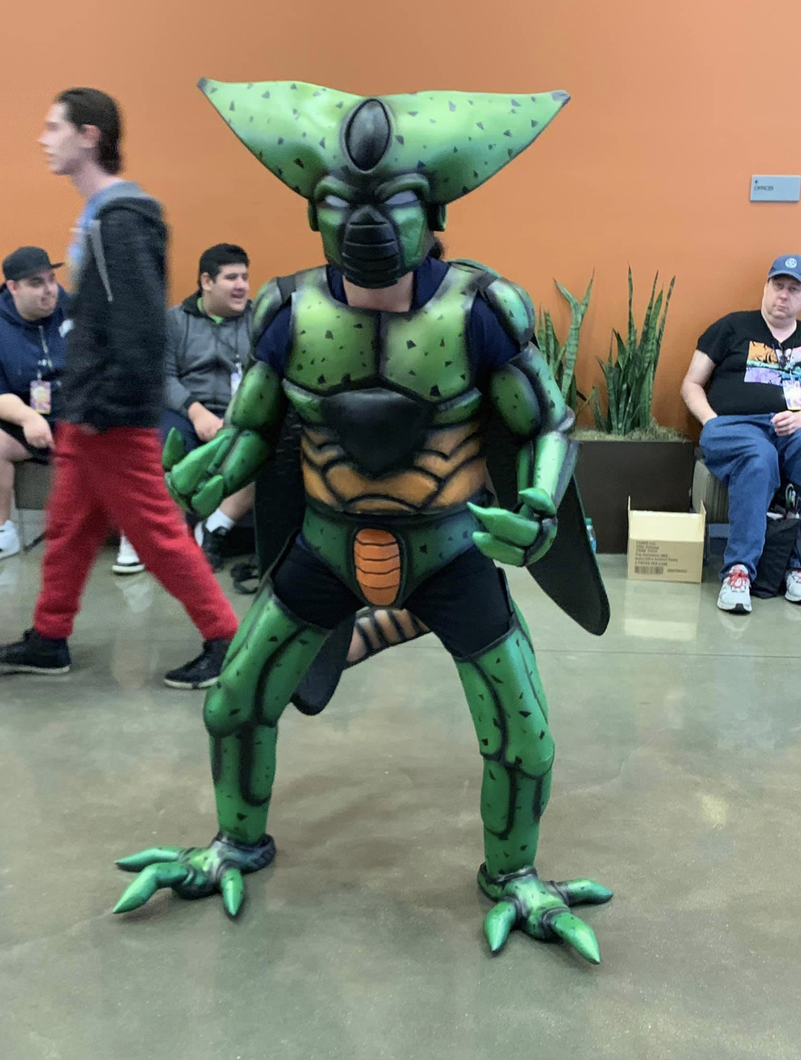 This Dragon Ball Z Cosplay Of Cell Will Blow Your Mind