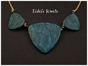 Emerald sea necklace