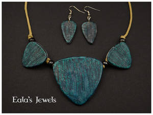 Emerald sea jewelry set