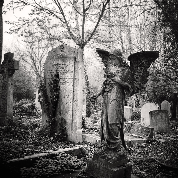 Highgate Cemetery II