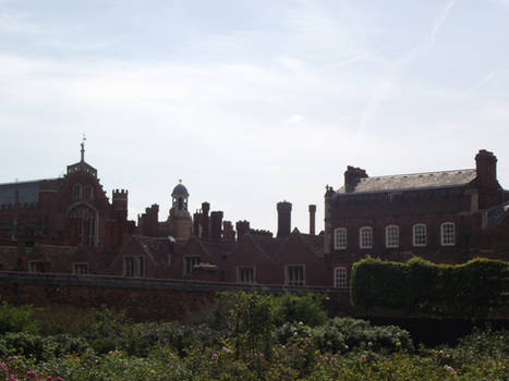 Hampton Court Palace Outside