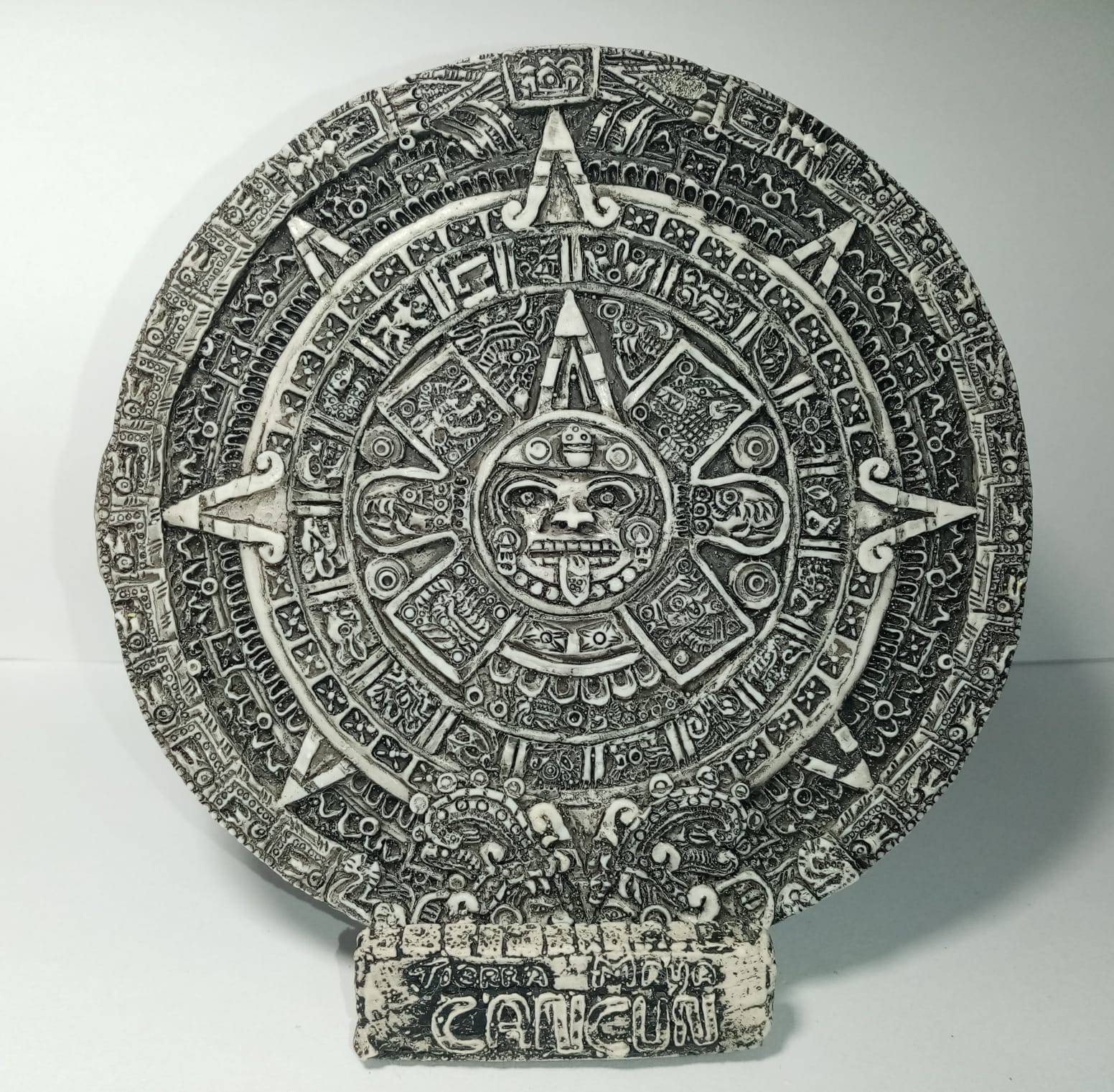 Calendario Azteca by rycarotto on DeviantArt