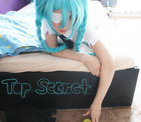 Carefully - Hatsune Miku TOP SECRET