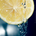 Water on lemon by xTive