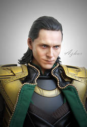 Hot Toys Loki 4