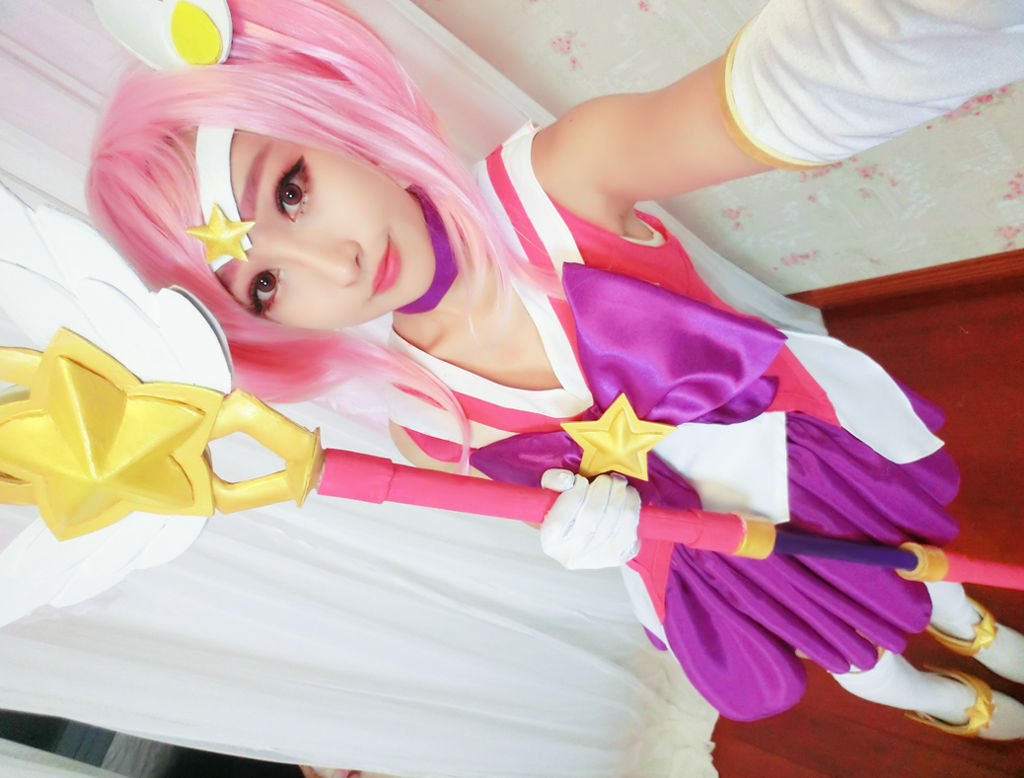 Star Guardian Lux from League of Legends
