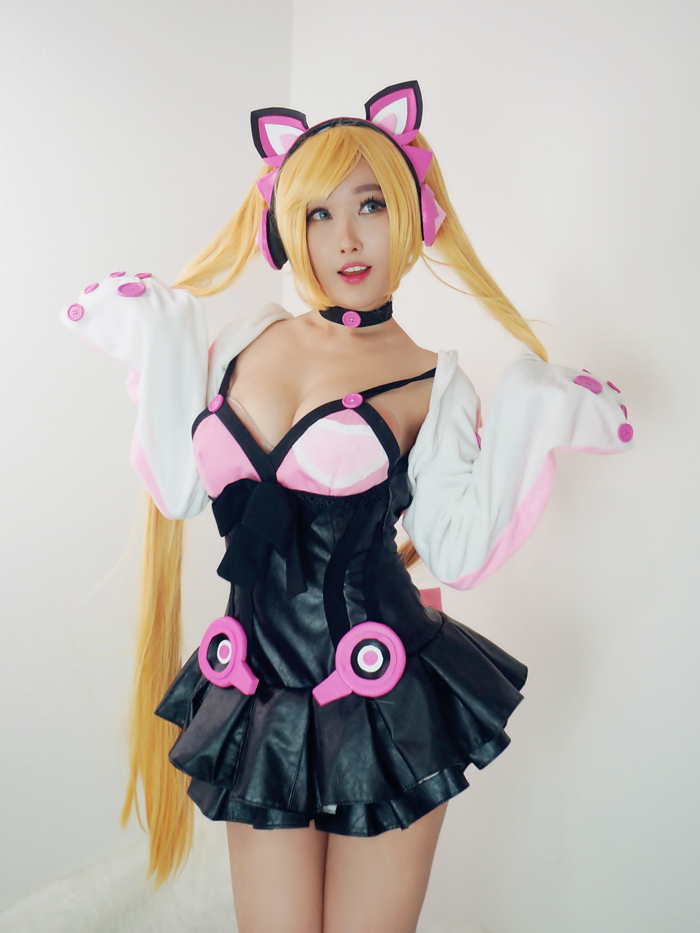 Lucky Chloe from Tekken 7 by RinnieRiot