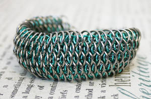 Chainmaille Dragonscales Bracelet