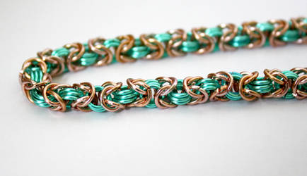 Chainmaille Byzantine Bracelet by VioletsInEden