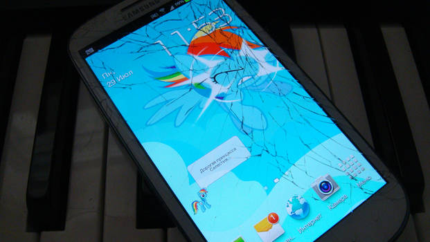 Rainbow Dash Brakes Samsung Galaxy SIII Screen