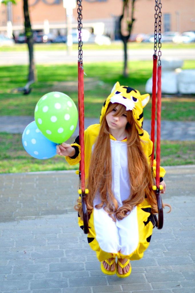 aisaka tiger: tiger suit