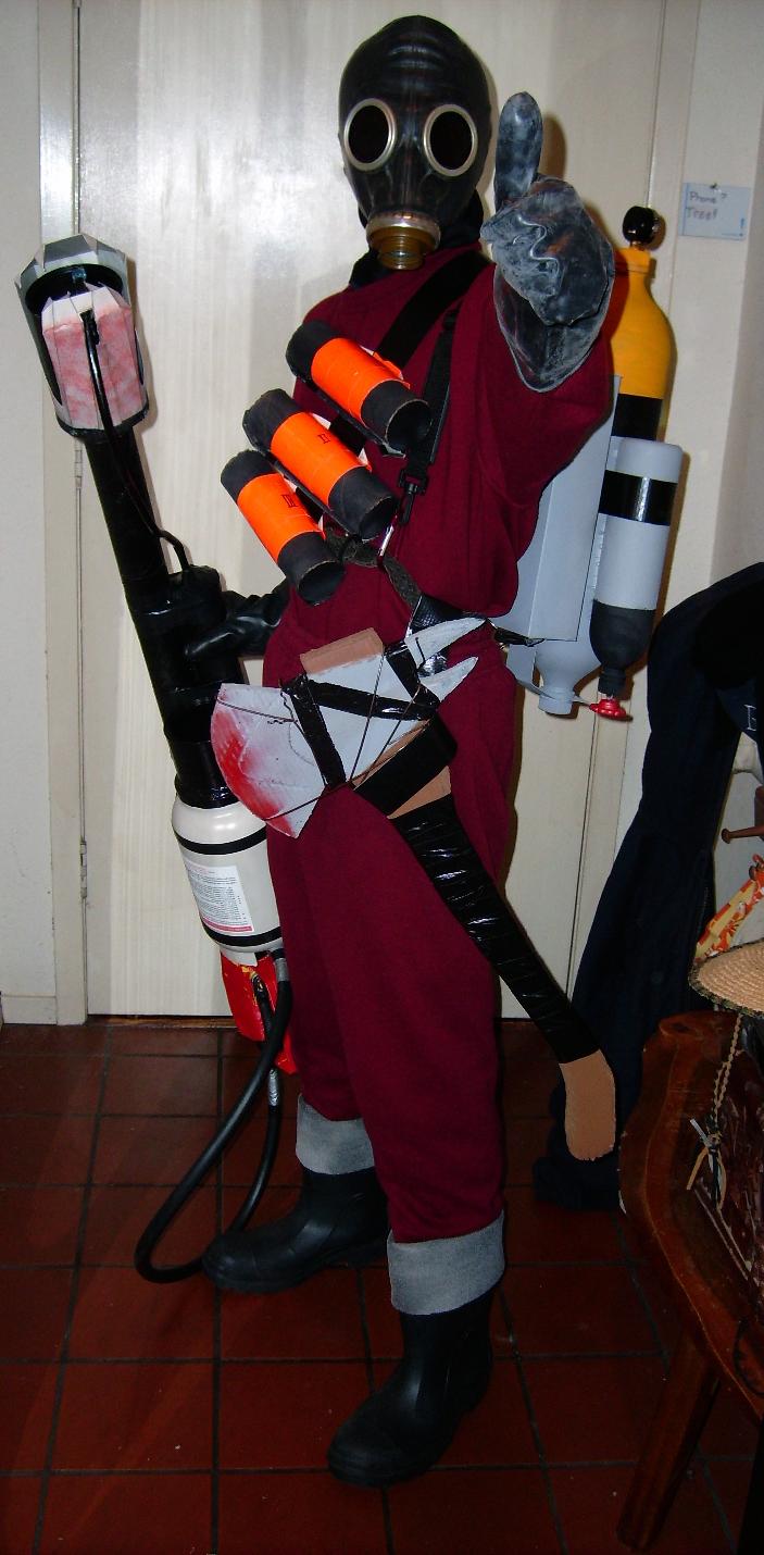 Pyro costume v3