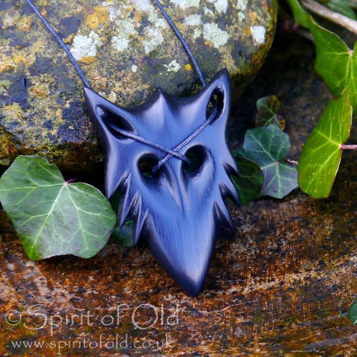 Direwolf amulet by Spirit of Old