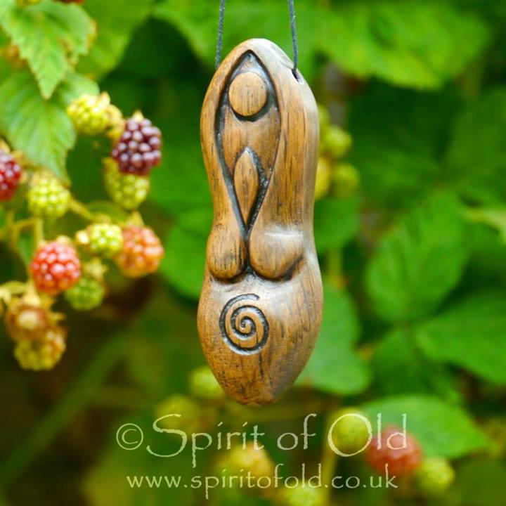 Goddess amulet by Spirit of Old by SpiritOfOld