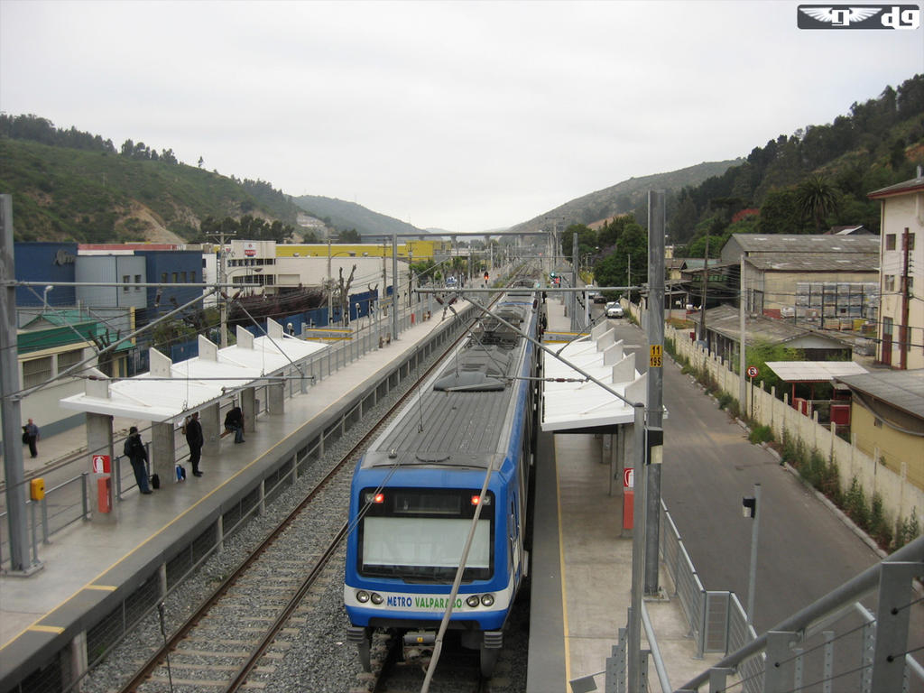 El salto Metroval Station by geofa on DeviantArt