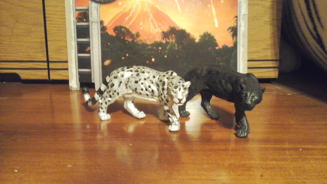 Jag buddies by Growlie26