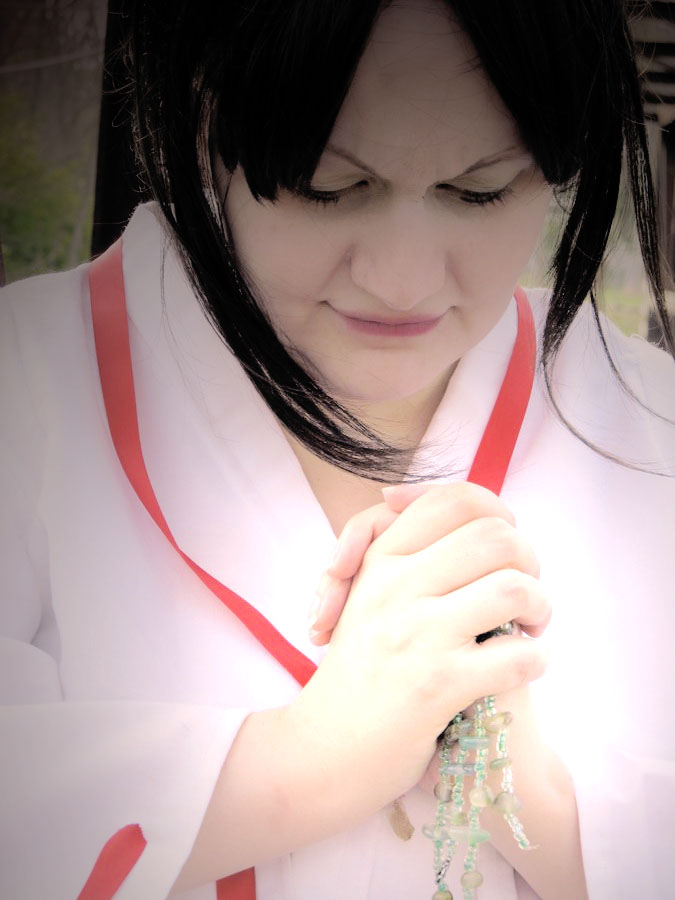 Prayerful Kikyo