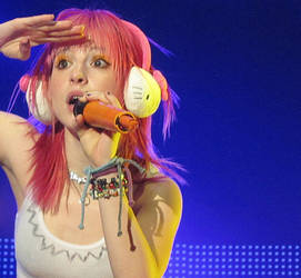 Hayley Williams Hello Kitty Earmuffs CUTE