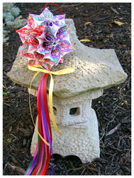 Kusudama and Stone Lantern