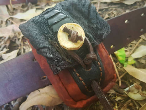 Emu Pouch