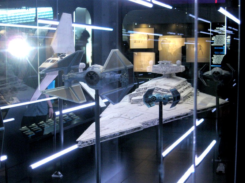 Star Wars Identities - 76