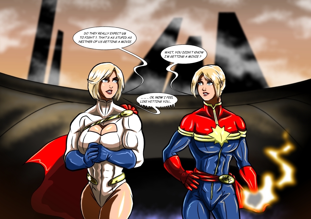 Karen Starr (DC)  Vs Carol Danvers (MARVEL)