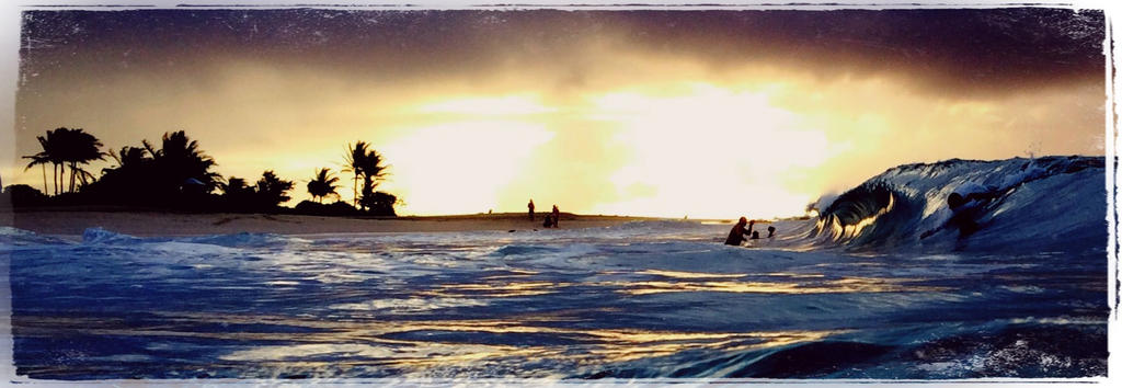 Sunrise Surf at Sandy's