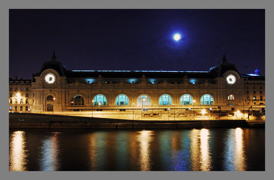 PARIS BY NIGHT 11