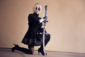 Me // 2B - Nier Automata