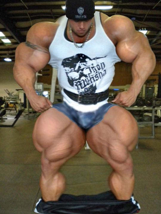 Bodybuilder On Roids Roided Muscle Bodybuilders