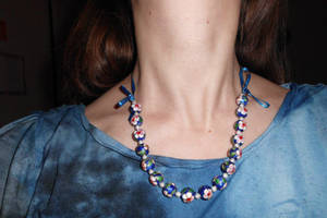 porcelin flower necklace