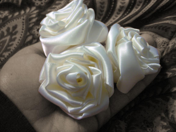 White Ribbon Roses by SaraStar on DeviantArt