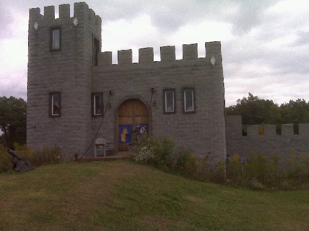 Cinder block castle by Seandroid on DeviantArt
