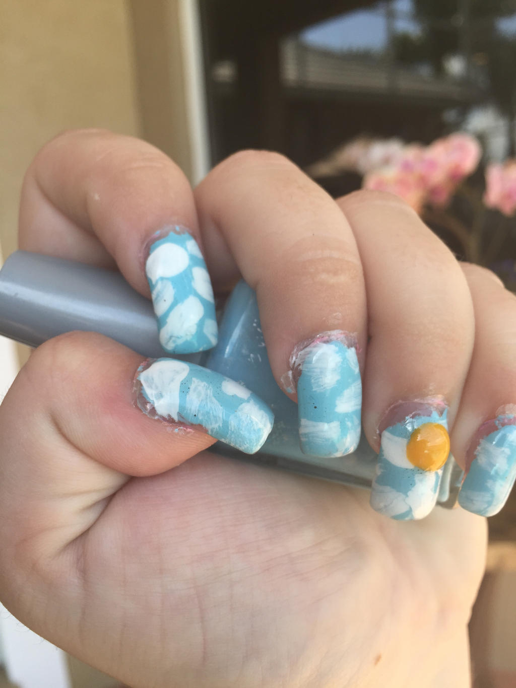 Suns out nail art