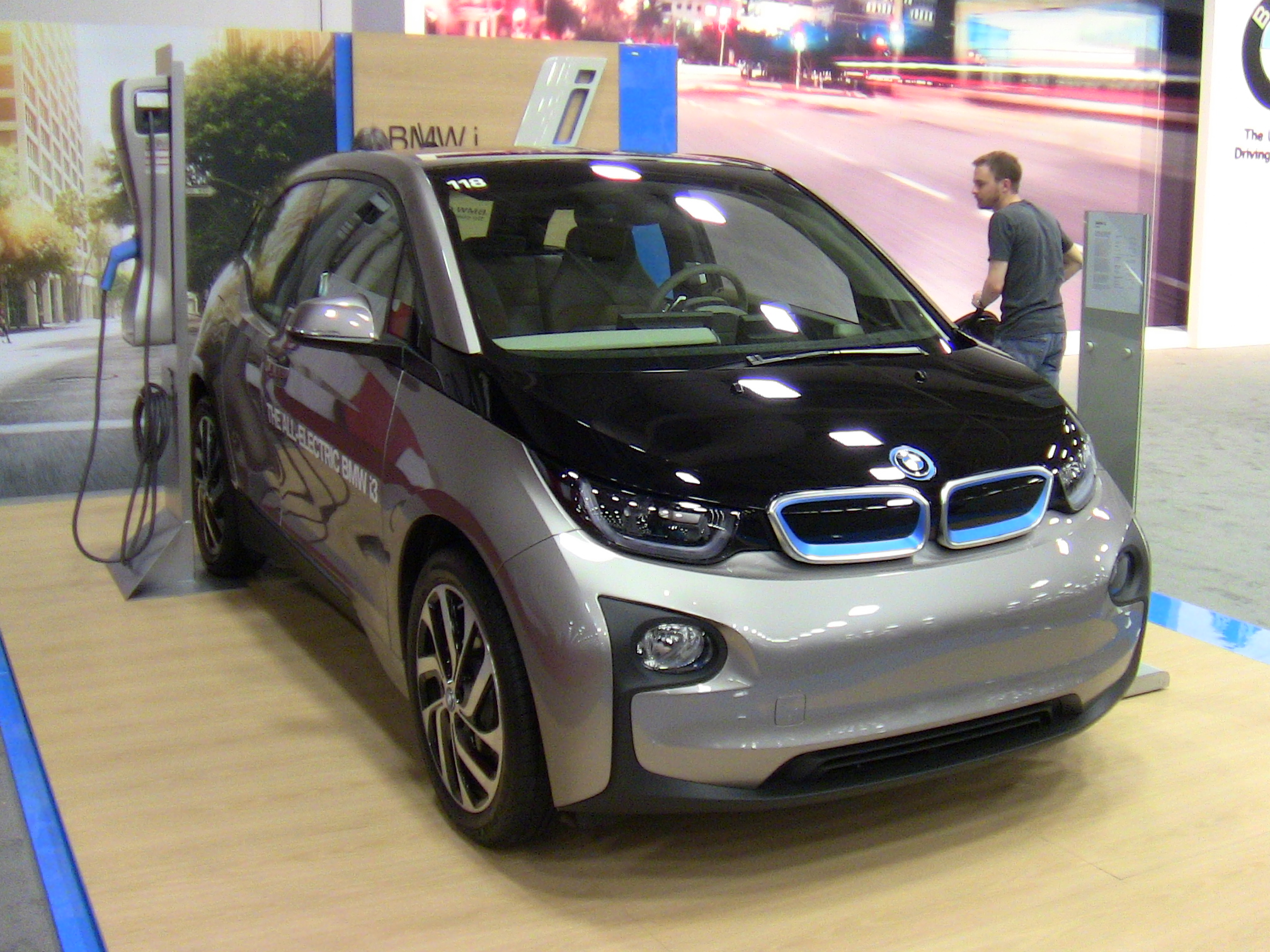 BMW i3