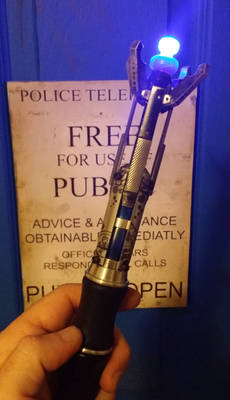 Custom 12th Doctor Sonic Screwdriver (Lit)