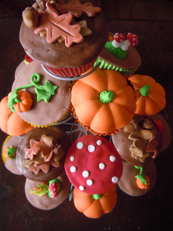 Autumn cupcakes