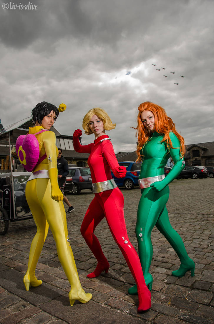 Totally Spies  Totally spies, Spy outfit, Cosplay woman