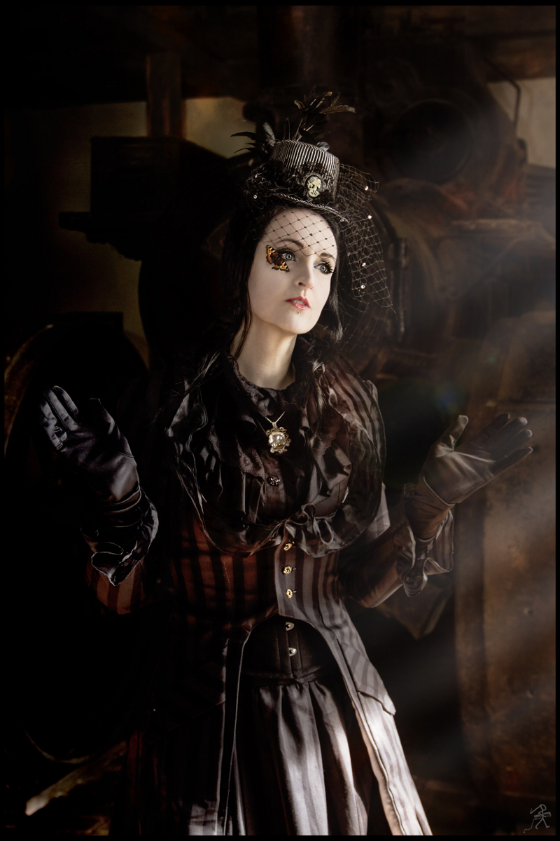 Madame Butterfly ..    victorian Steampunk